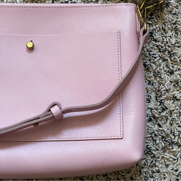 Madewell Transport Shoulder Crossbody Bag in Warm Thistle - Picture 6 of 16